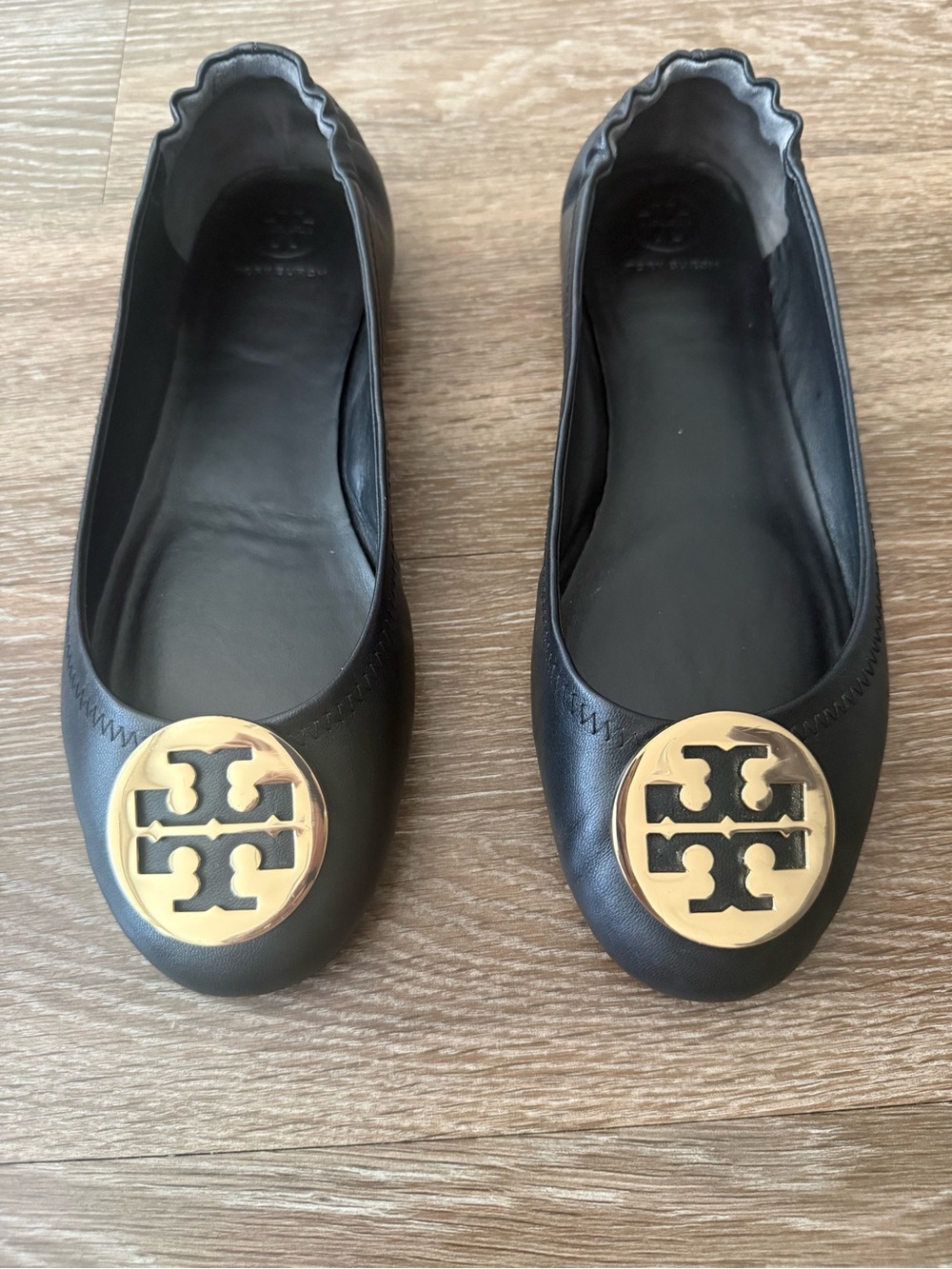 Tory Burch Black Leather Logo Ballet Flats with Gold Emblem